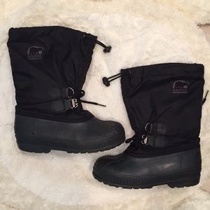 SALE! {Sorel} Unisex Kid’s Black Winter Boots